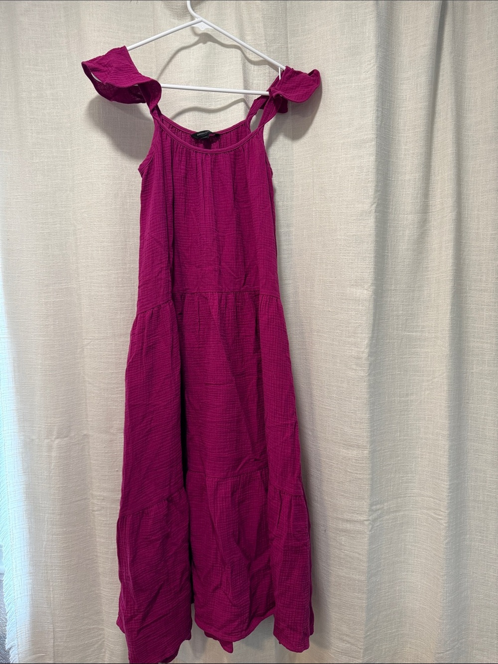 Banana Republic Magenta Ruffle-Shoulder Maxi Dress